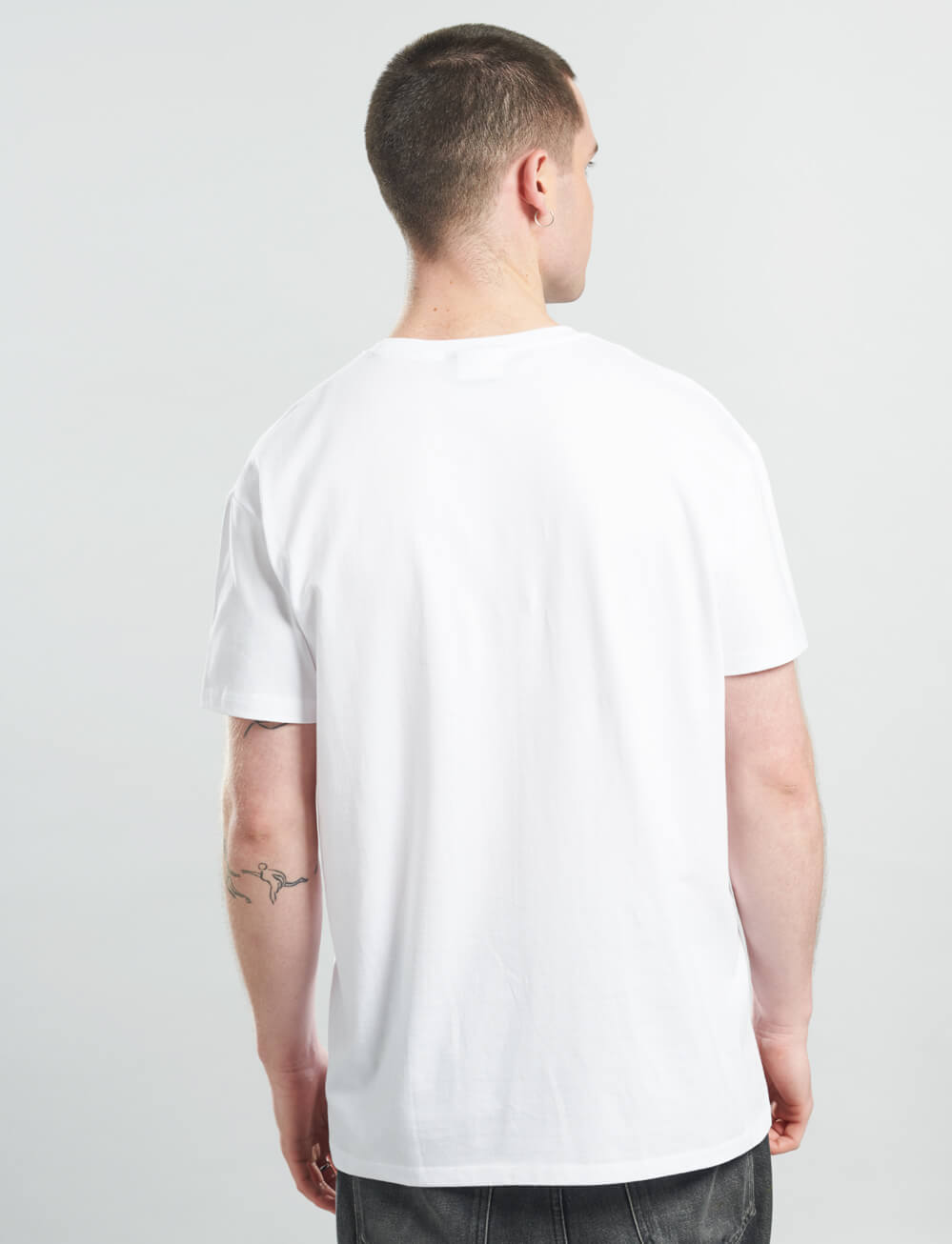 Official Real Madrid Graphic T-Shirt - White - The World Football Store