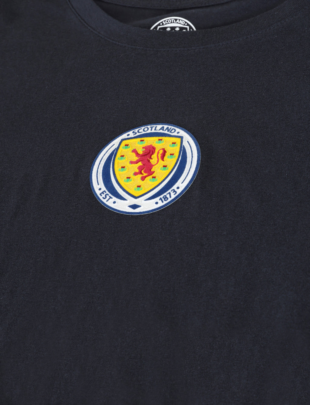 Official Team Scotland Women's Crest T-Shirt - Navy - The World Football Store